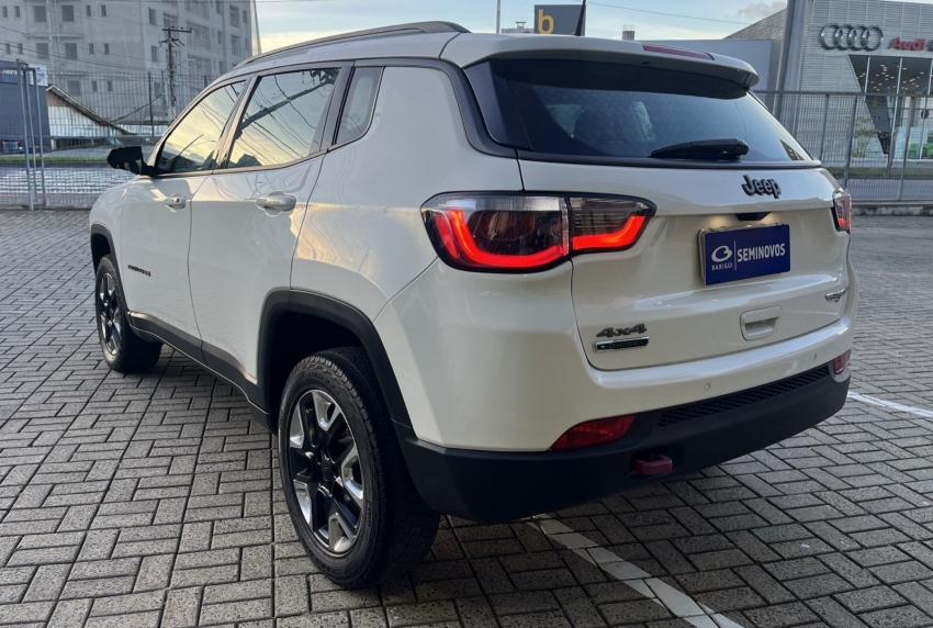 jeep compass 2.0 16v diesel trailhawk 4x4 automatico flex 4p 20176