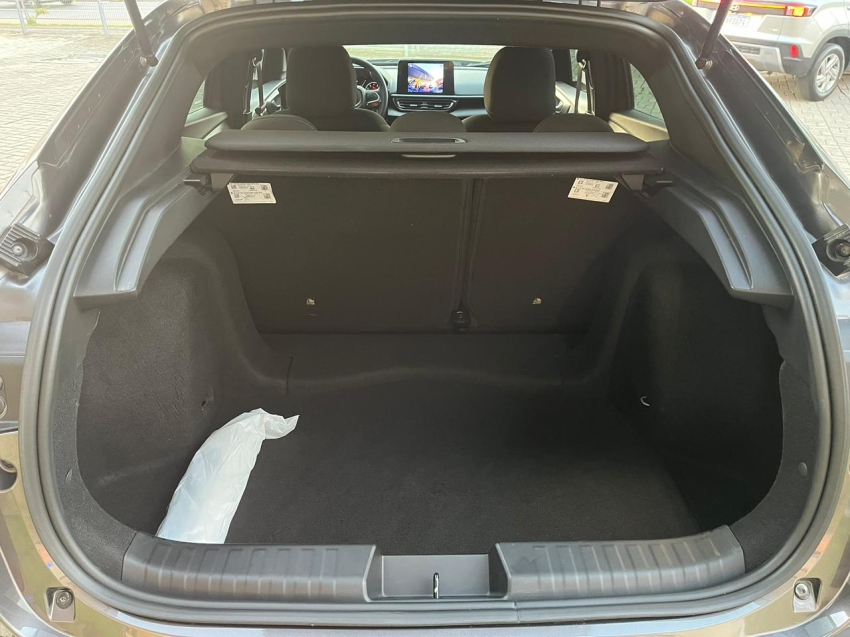 fiat fastback 1.0 turbo 200 flex cvt 4p automatico 202619