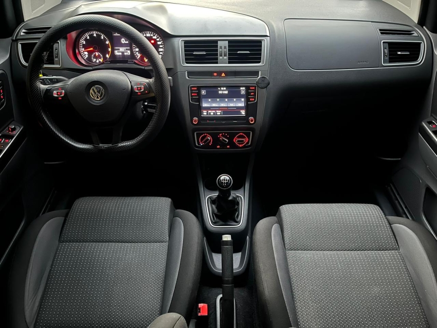 volkswagen fox 1.6 msi total flex connect 4p manual 202013