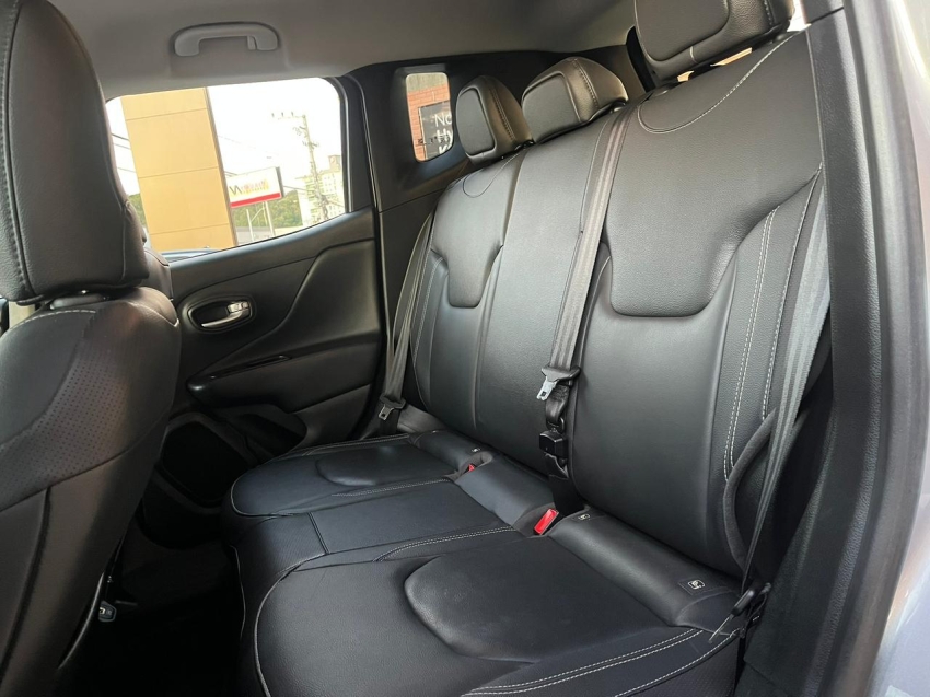jeep renegade 1.3 t270 turbo flex longitude at6 4p automatico 202317