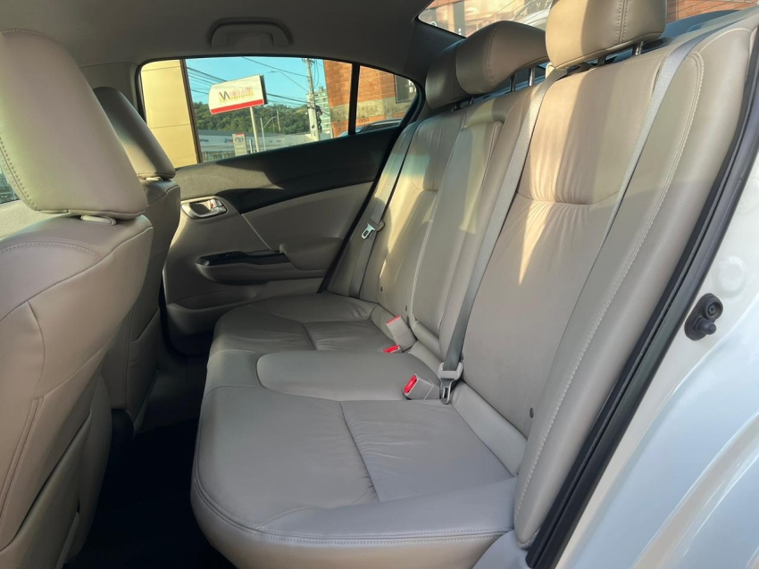 honda civic 2.0 lxr 16v flex 4p automatico 201618