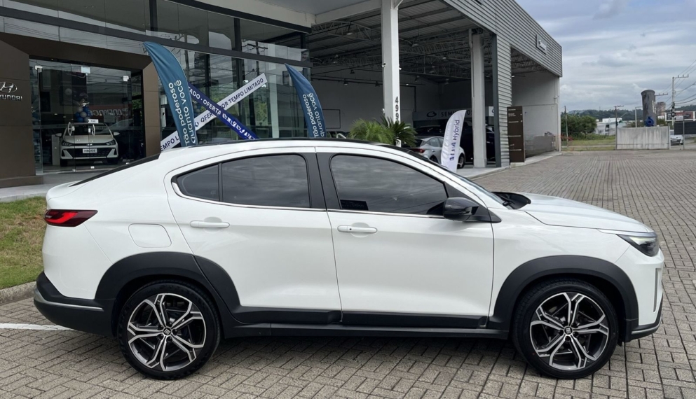 fiat fastback 1.0 turbo 200 flex impetus cvt 4p automatico 20233