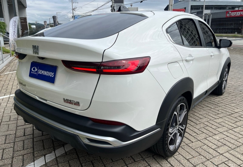 fiat fastback 1.0 turbo 200 flex impetus cvt 4p automatico 20234