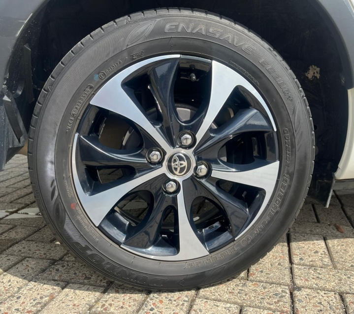toyota yaris 1.5 16v flex x way multidrive 4p automatico 202010