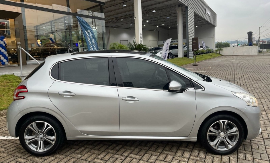 peugeot 208 1.6 griffe 16v flex 4p automatico 20143