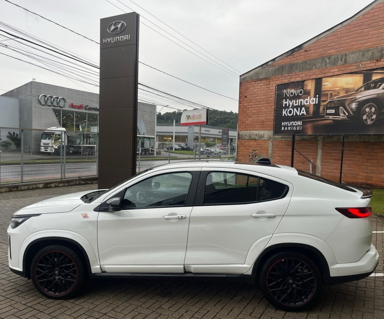 fiat fastback 1.3 turbo 270 flex abarth at6 4p automatico 20247