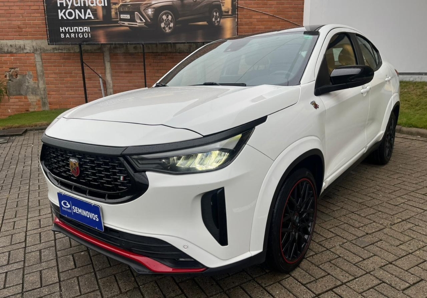 fiat fastback 1.3 turbo 270 flex abarth at6 4p automatico 2024