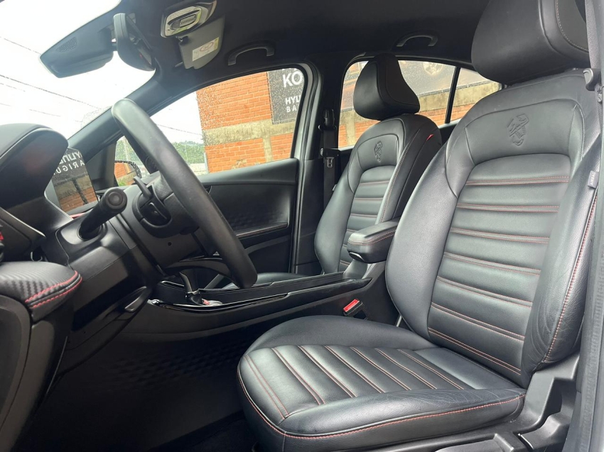 fiat fastback 1.3 turbo 270 flex abarth at6 4p automatico 202411