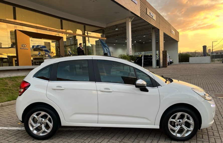 citroen c3 1.6 vti 120 flex exclusive eat6 4p automatico 20183