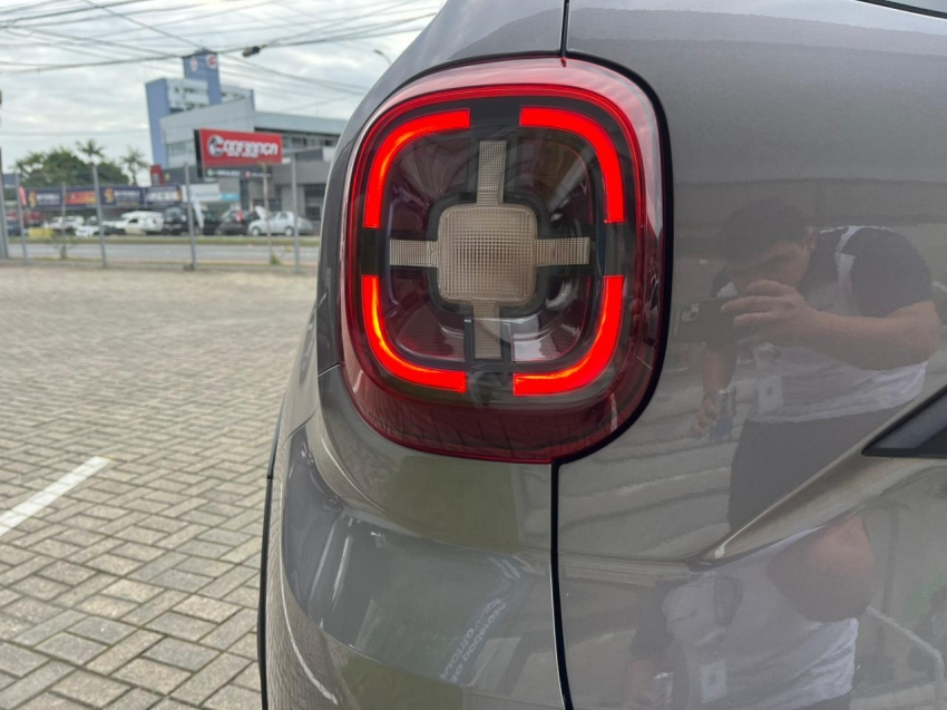 renault duster 1.6 16v sce flex iconic x-tronic 4p automatico 20239