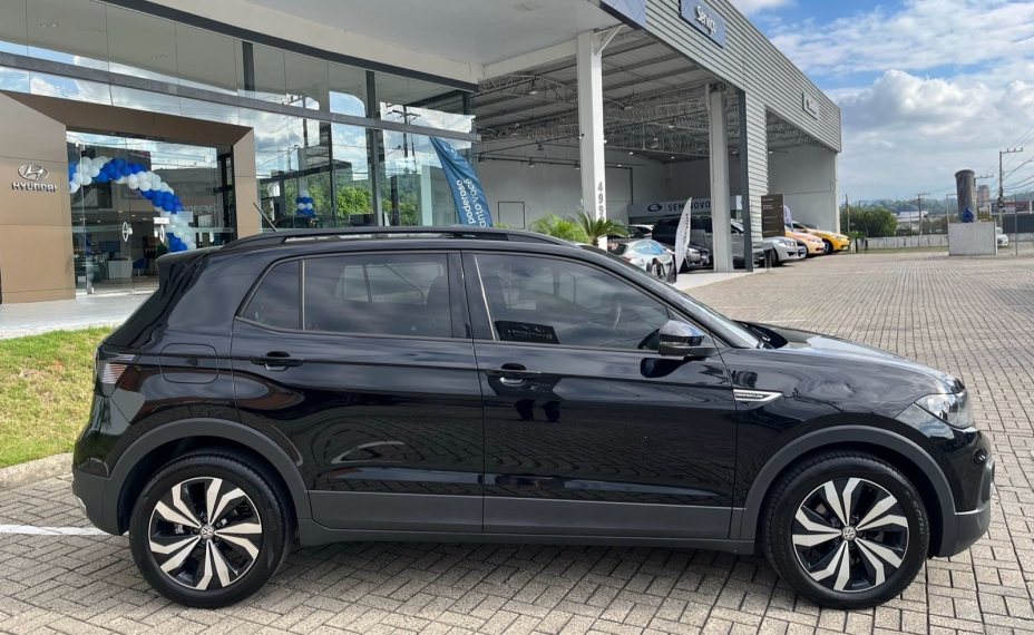 volkswagen t-cross 1.0 200 tsi total flex comfortline automatico 4p 20213
