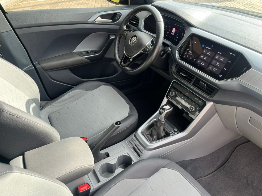volkswagen t-cross 1.0 200 tsi total flex comfortline automatico 4p 202115