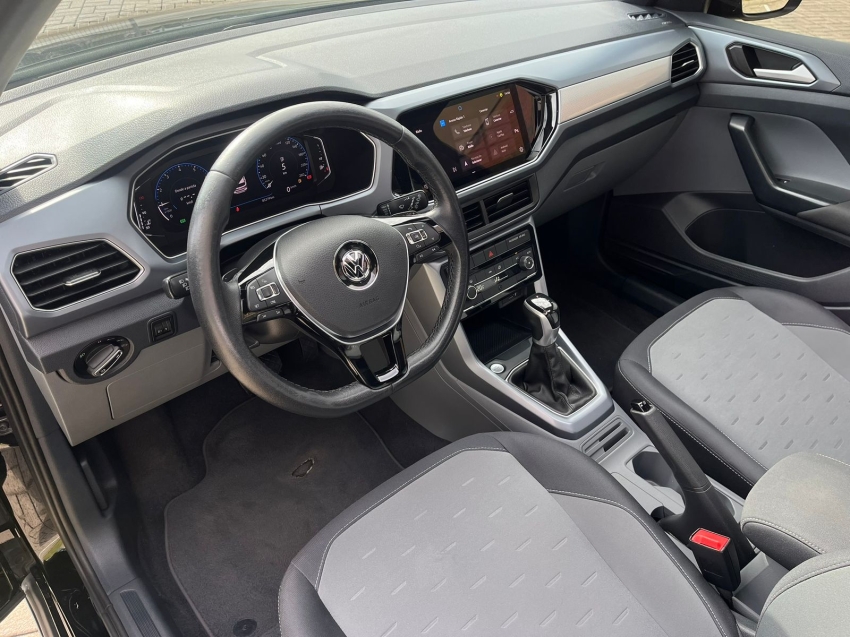 volkswagen t-cross 1.0 200 tsi total flex comfortline automatico 4p 202116