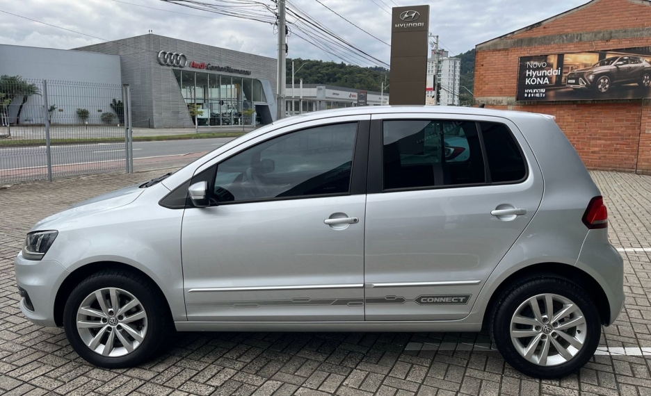 volkswagen fox 1.6 msi total flex connect 4p i-motion semiautomatico 20197