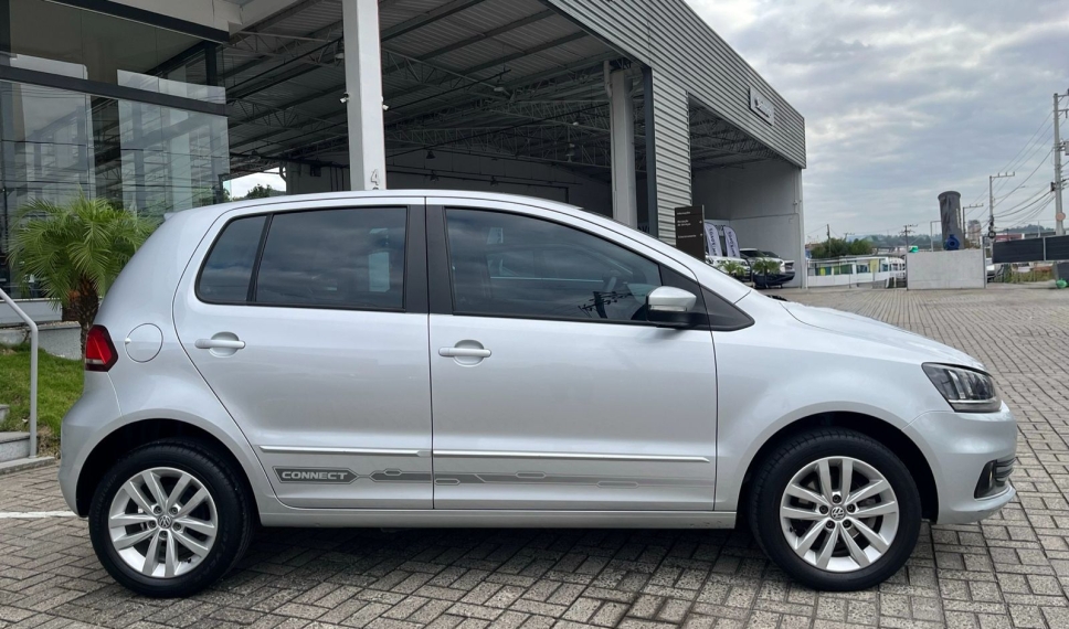 volkswagen fox 1.6 msi total flex connect 4p i-motion semiautomatico 20193
