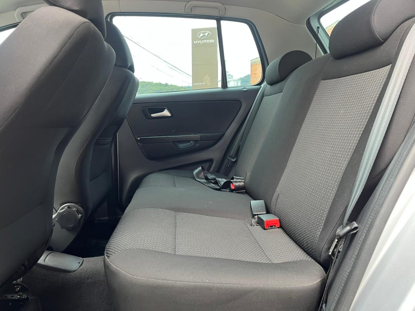 volkswagen fox 1.6 msi total flex connect 4p i-motion semiautomatico 201918