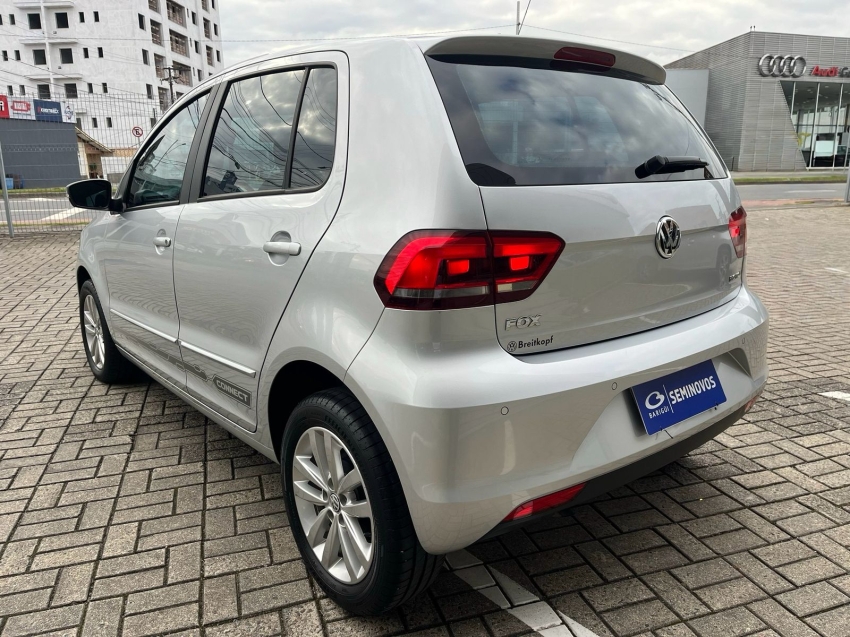 volkswagen fox 1.6 msi total flex connect 4p i-motion semiautomatico 20196
