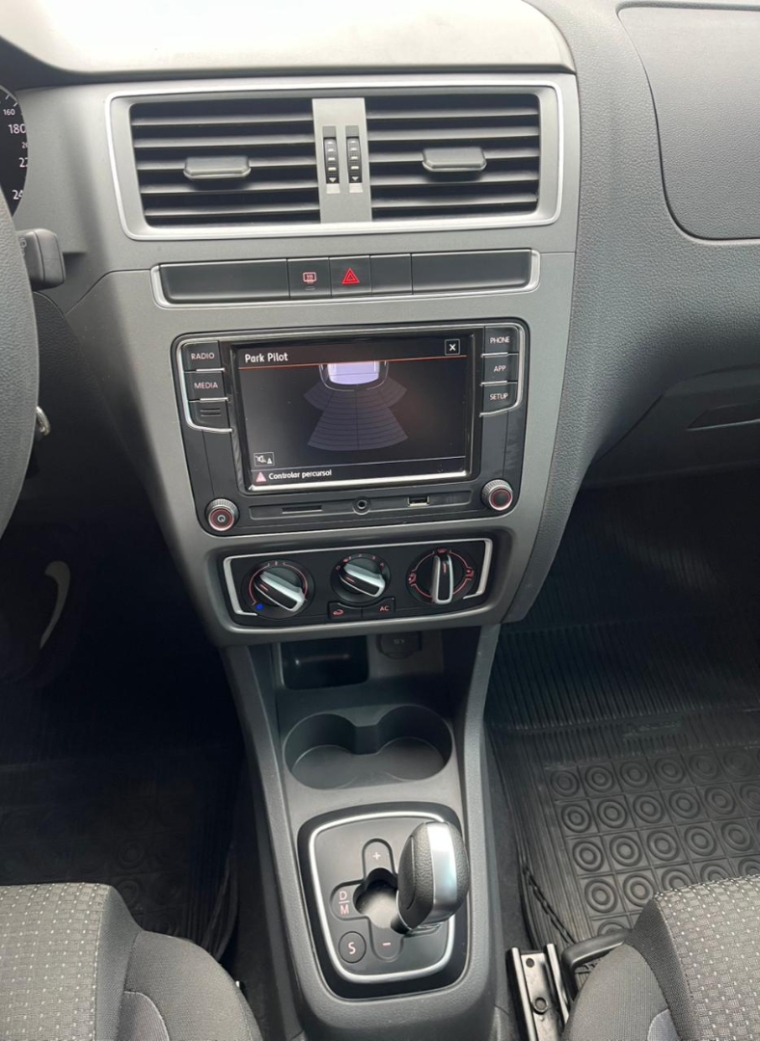 volkswagen fox 1.6 msi total flex connect 4p i-motion semiautomatico 201917