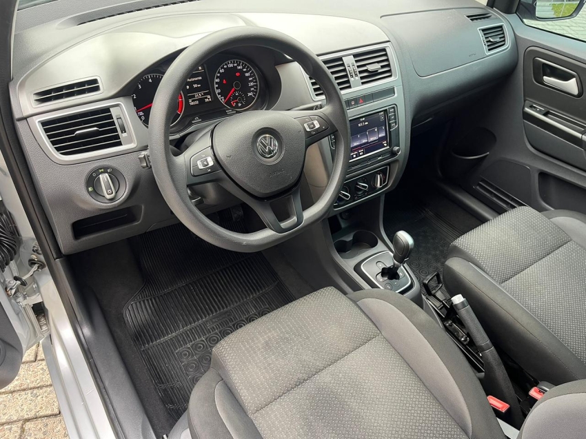 volkswagen fox 1.6 msi total flex connect 4p i-motion semiautomatico 201916