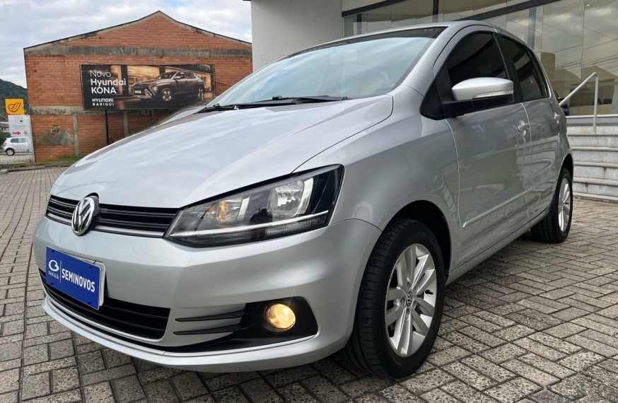 volkswagen fox 1.6 msi total flex connect 4p i-motion semiautomatico 2019