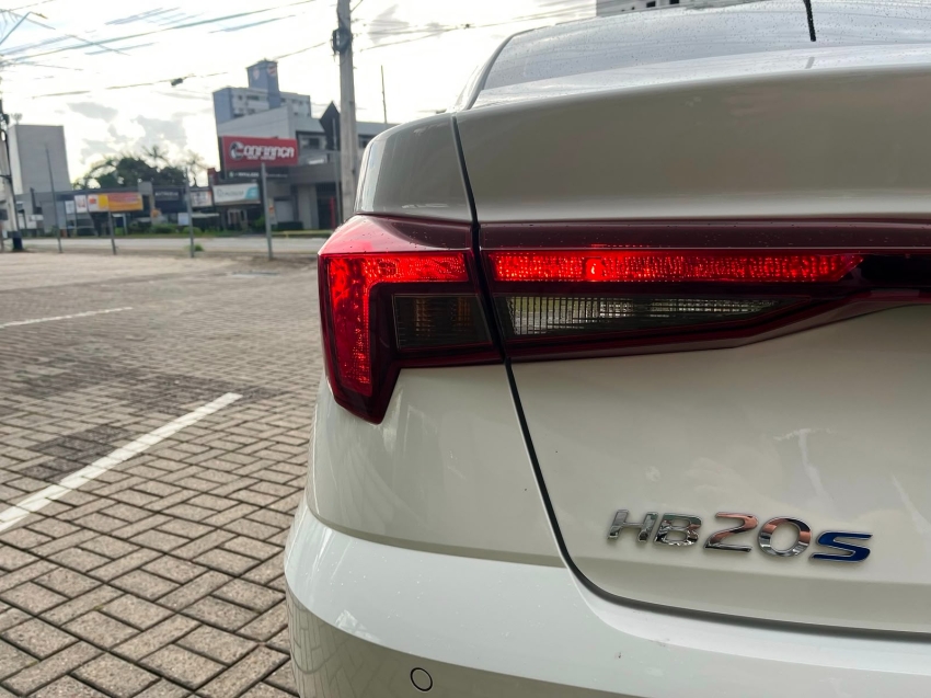 hyundai hb20s 1.0 tgdi flex comfort plus automatico 4p 20259