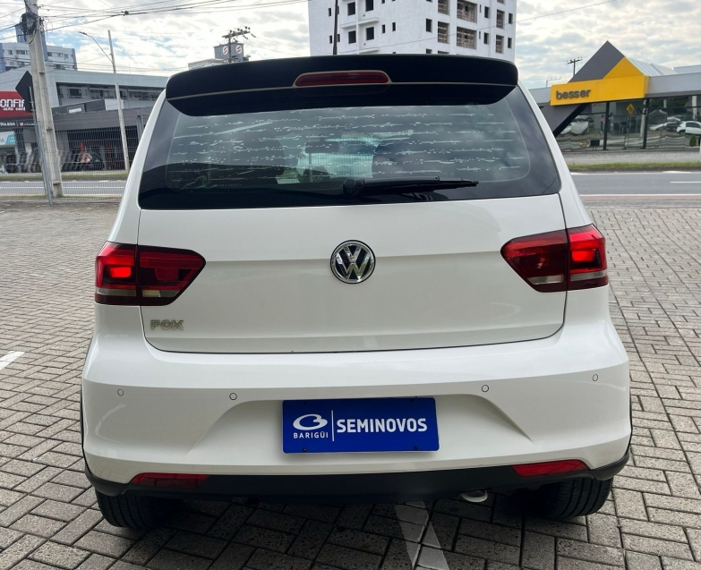 volkswagen fox 1.0 mpi track 12v flex 4p manual 20175