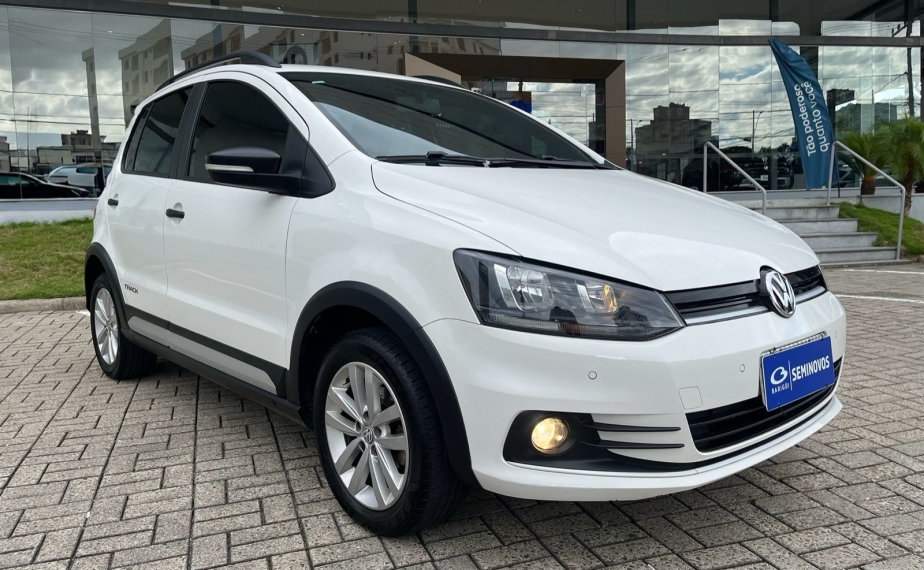 volkswagen fox 1.0 mpi track 12v flex 4p manual 20172