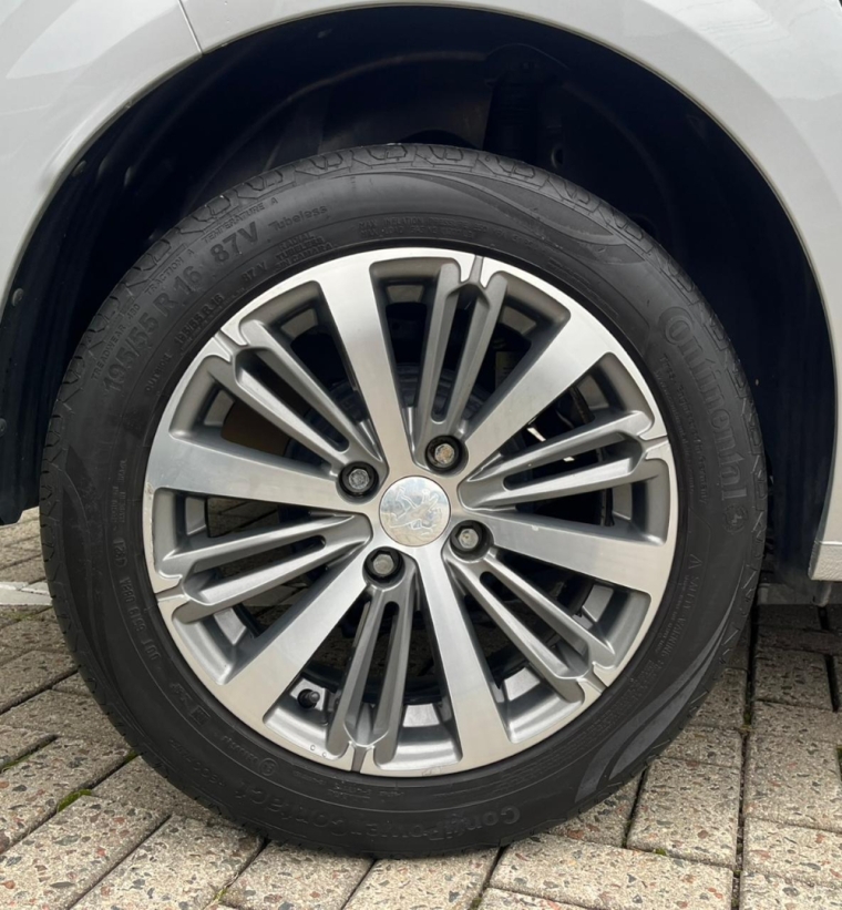 peugeot 208 1.6 16v flex like essencial manual 4p 202210