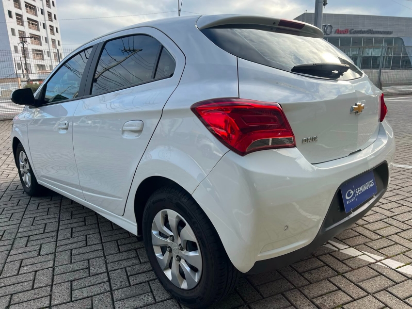 chevrolet onix 1.0 mpfi lt 8v flex 4p manual 20196