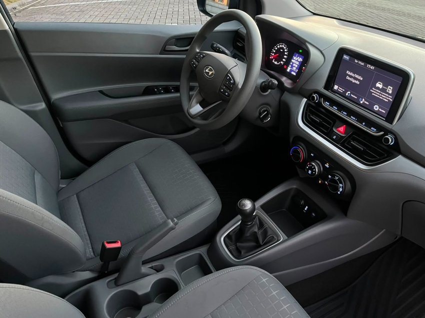 hyundai hb20s 1.0 12v flex comfort plus manual 4p 202414