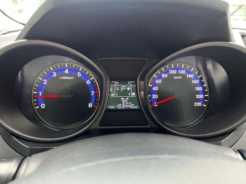 hyundai hb20x 1.6 16v premium flex 4p automatico 201512