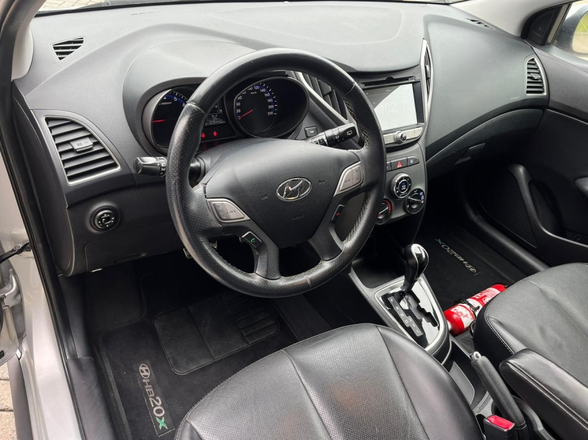hyundai hb20x 1.6 16v premium flex 4p automatico 201516