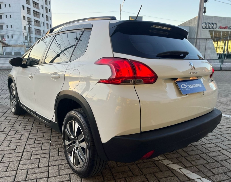 peugeot 2008 1.6 16v flex allure pack 4p automatico 20226