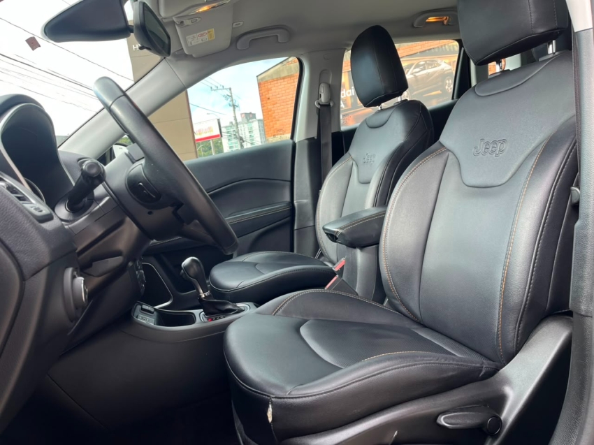 jeep compass 2.0 16v flex sport automatico 4p 202011