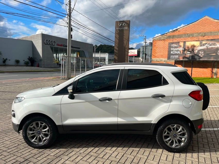 ford ecosport 1.6 freestyle 16v flex 4p manual 20147