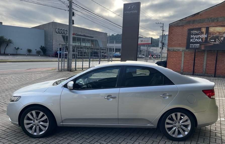 kia cerato 1.6 sx 16v flex 4p automatico 20137