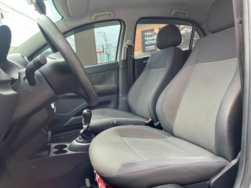 volkswagen voyage 1.0 mi 8v flex 4p manual 201411