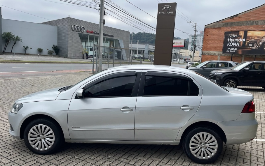 volkswagen voyage 1.0 mi 8v flex 4p manual 20147