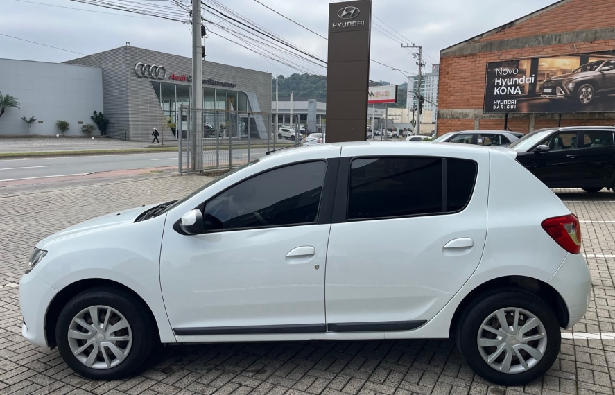 renault sandero 1.6 expression 8v flex 4p manual 1.0 20167