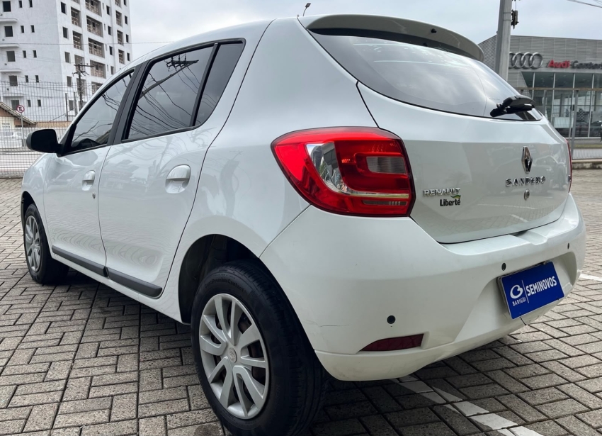 renault sandero 1.6 expression 8v flex 4p manual 1.0 20166