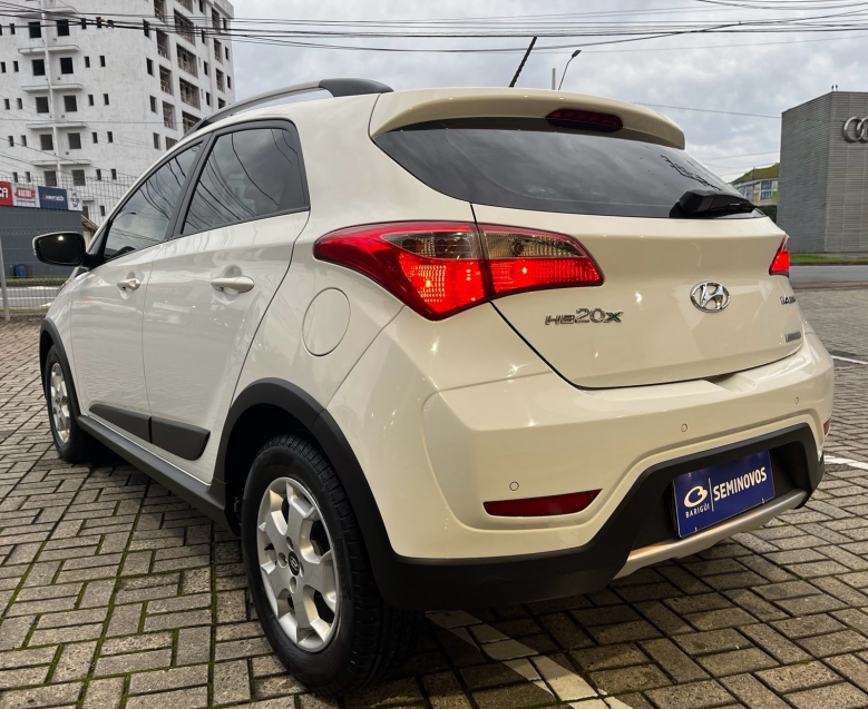 hyundai hb20x 1.6 16v premium flex 4p automatico 20146