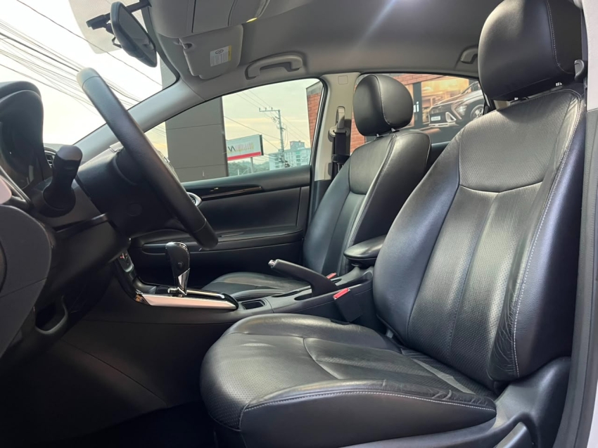nissan sentra 2.0 sv 16v flexstart 4p automatico flex 202011