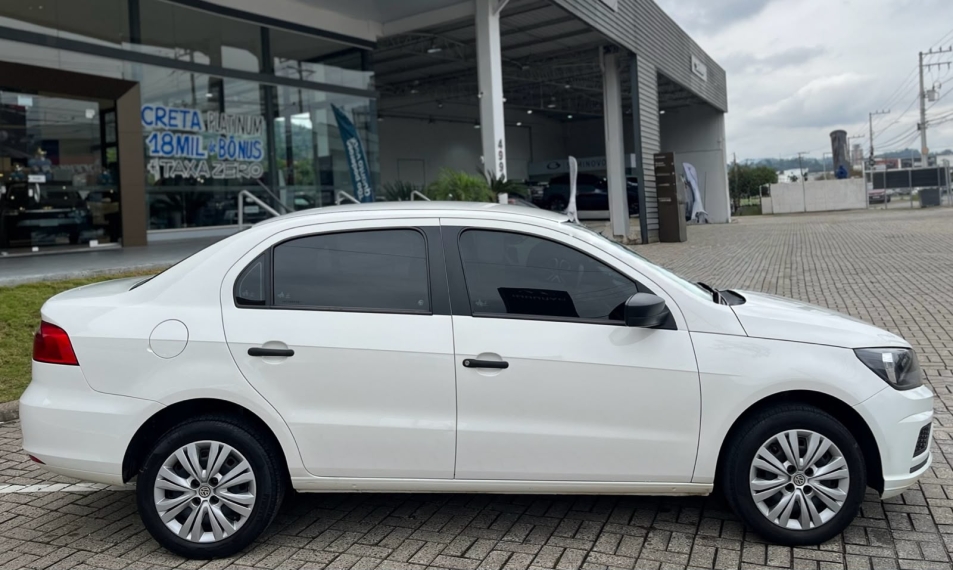 volkswagen voyage 1.6 16v msi totalflex 4p automatico flex 20223