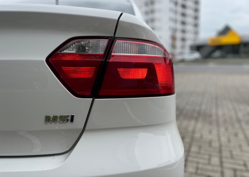 volkswagen voyage 1.6 16v msi totalflex 4p automatico flex 20229