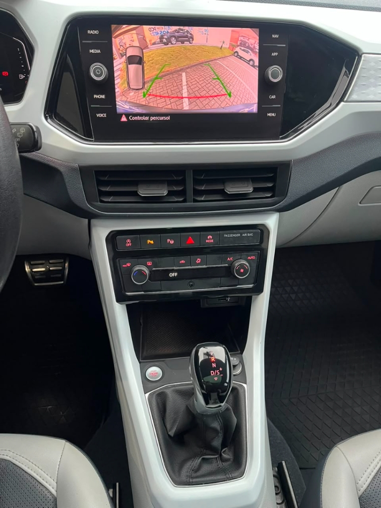 volkswagen t-cross 1.4 250 tsi total flex highline automatico 4p 202018