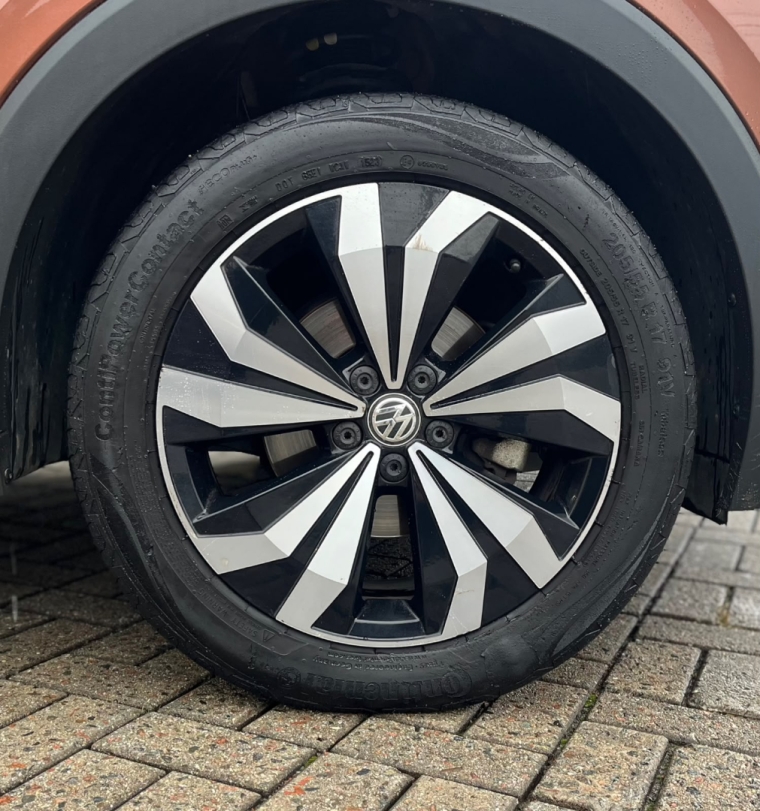 volkswagen t-cross 1.4 250 tsi total flex highline automatico 4p 202010