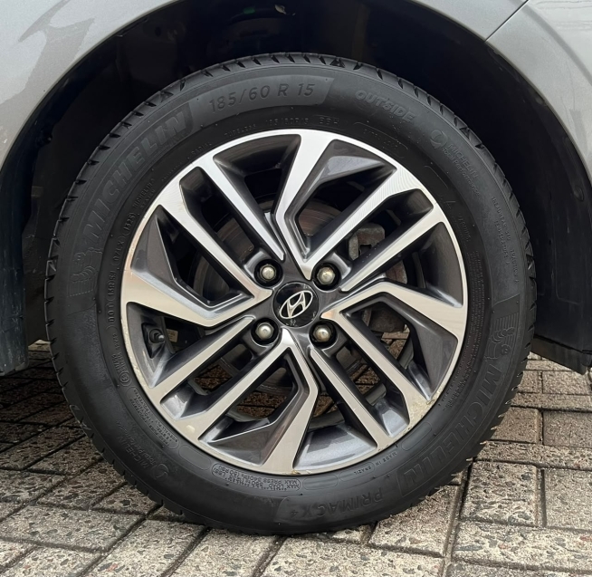 hyundai hb20s 1.0 12v flex limited manual 4p 202410