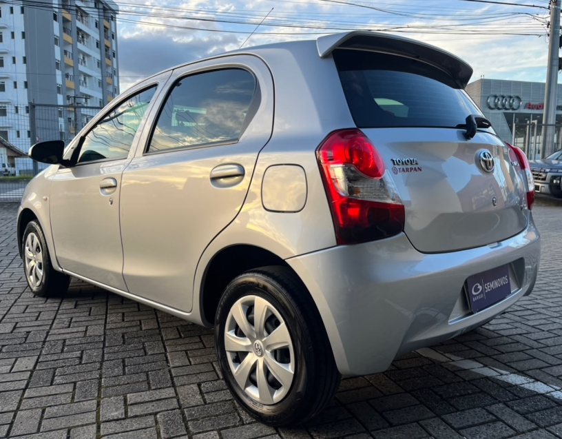 toyota etios 1.3 x 16v flex 4p manual 20146