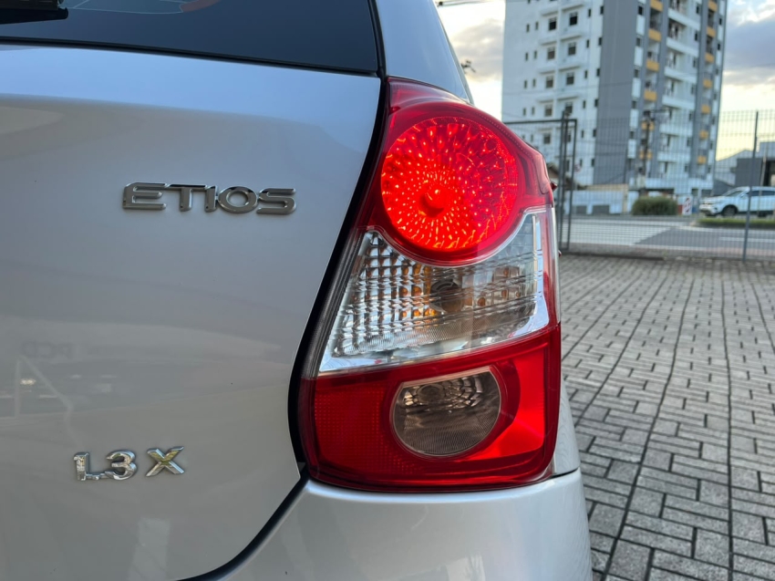 toyota etios 1.3 x 16v flex 4p manual 20149