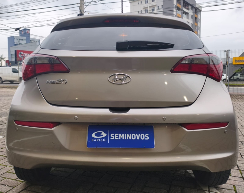 hyundai hb20 1.0 comfort plus 12v flex 4p manual 20195